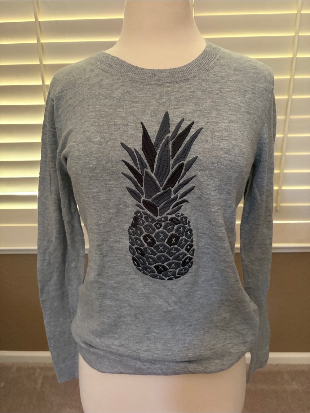 J. Crew Gray Sweater with Black Pineapple Graphic lightweight size M like new